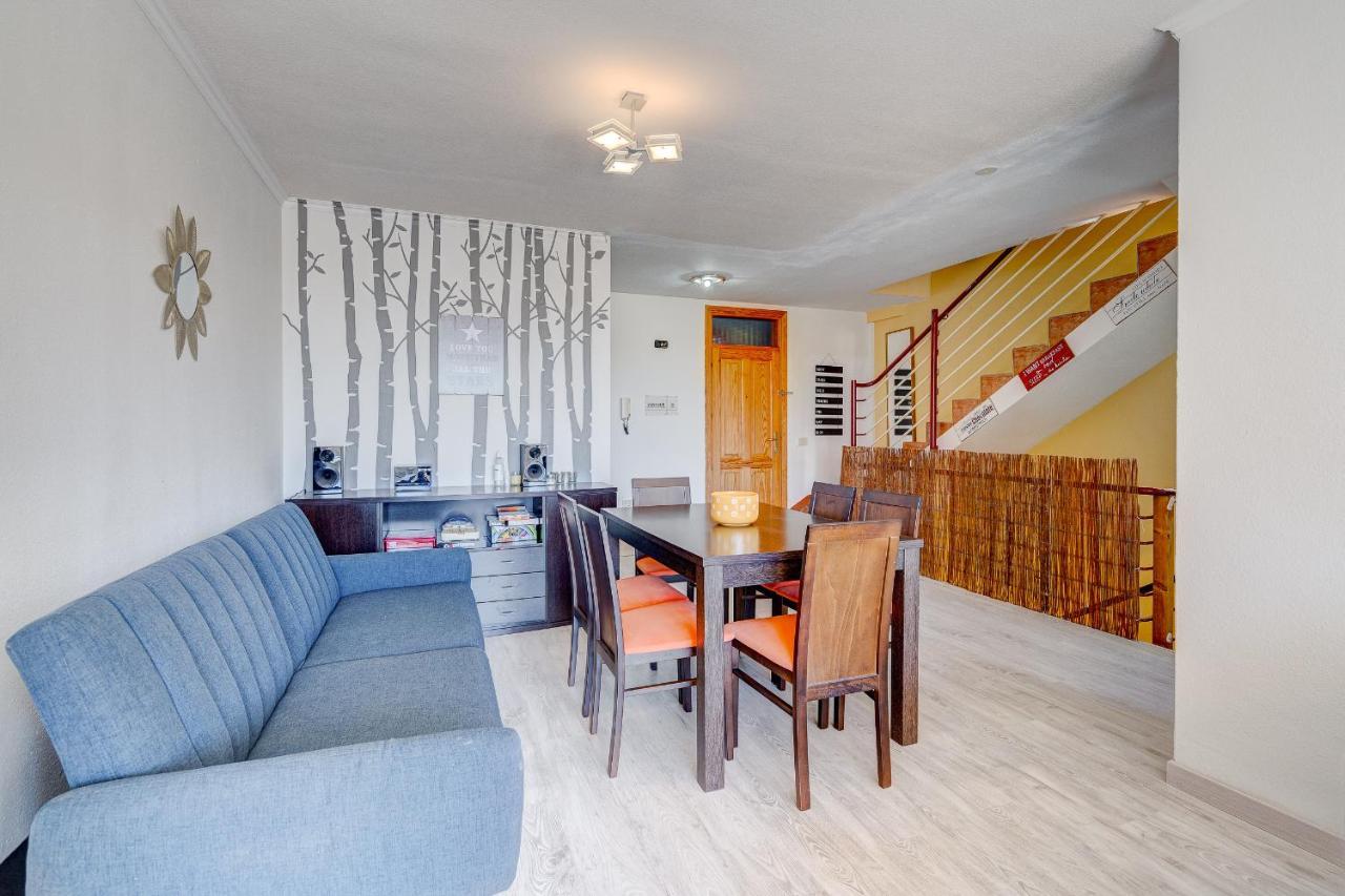 Bonito Triplex Familiar Con Solarium - By Feel Your Holidays Apartamento Candelaria